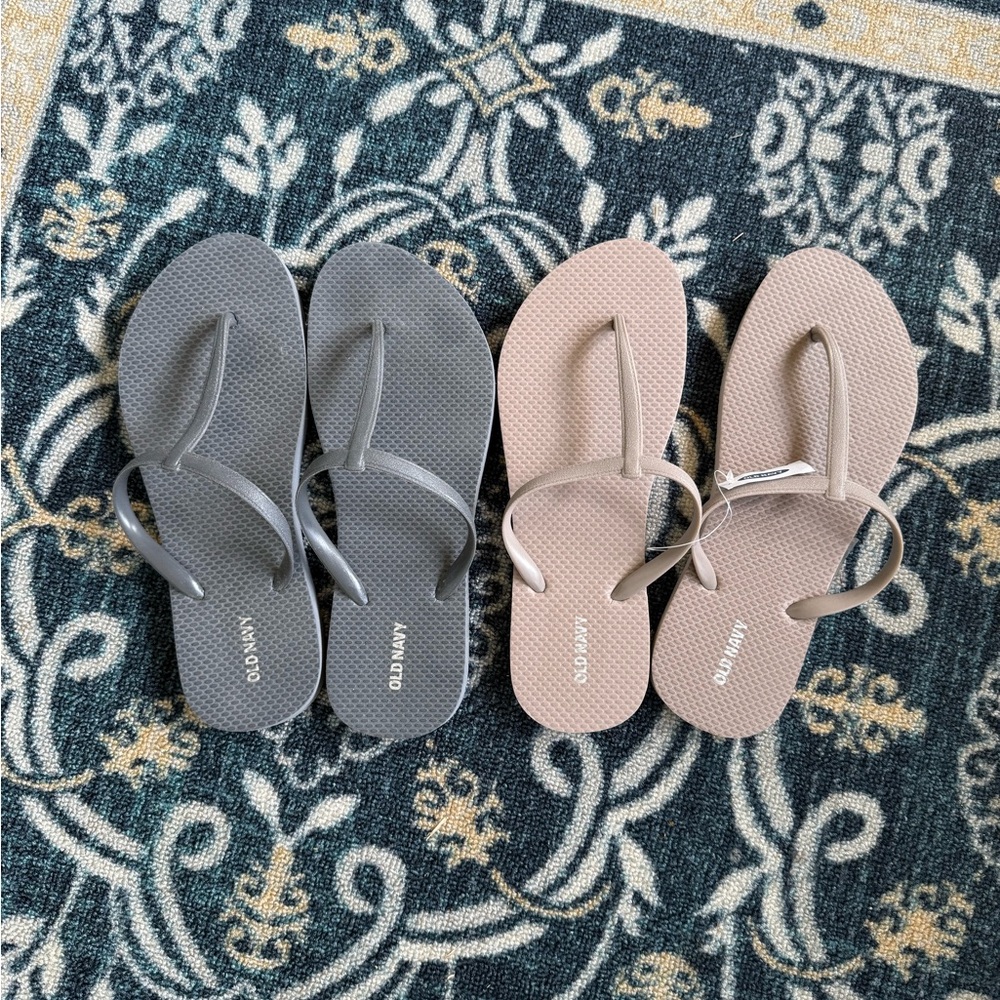 Old Navy Flip Flops